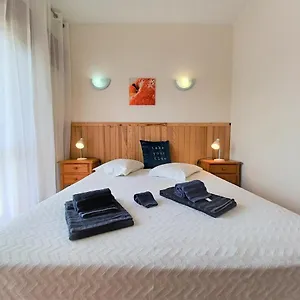 https://apt-castelos-beach-1.hotelaalgarve.com